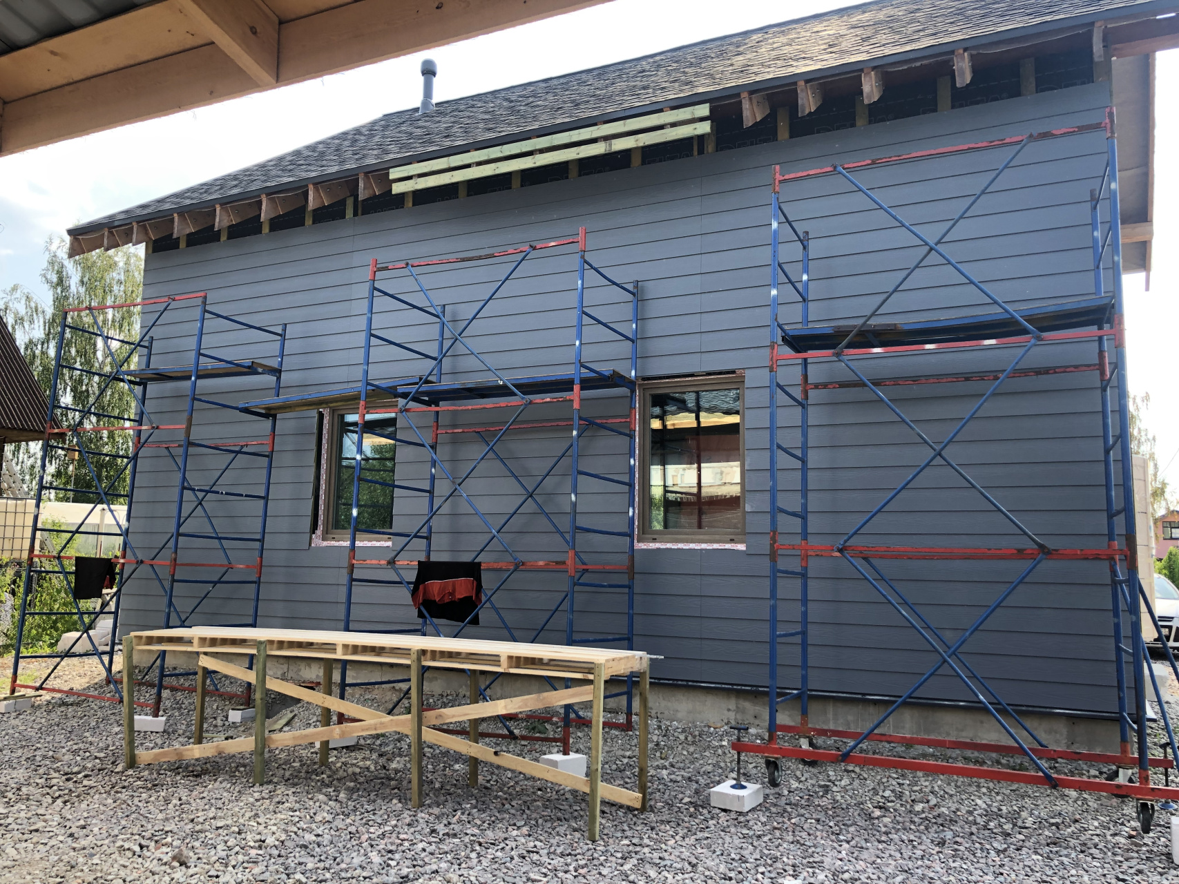 Отделка дома фиброцементным сайдингом в Рабочем поселке