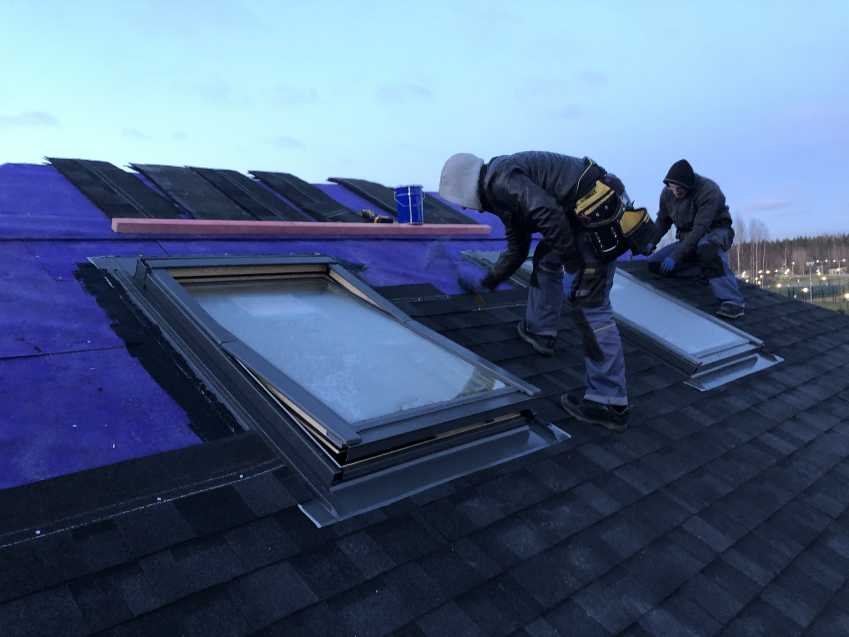 Монтаж кровли под ключ в деревне Юкки Монтаж кровли под ключ в деревне Юкки