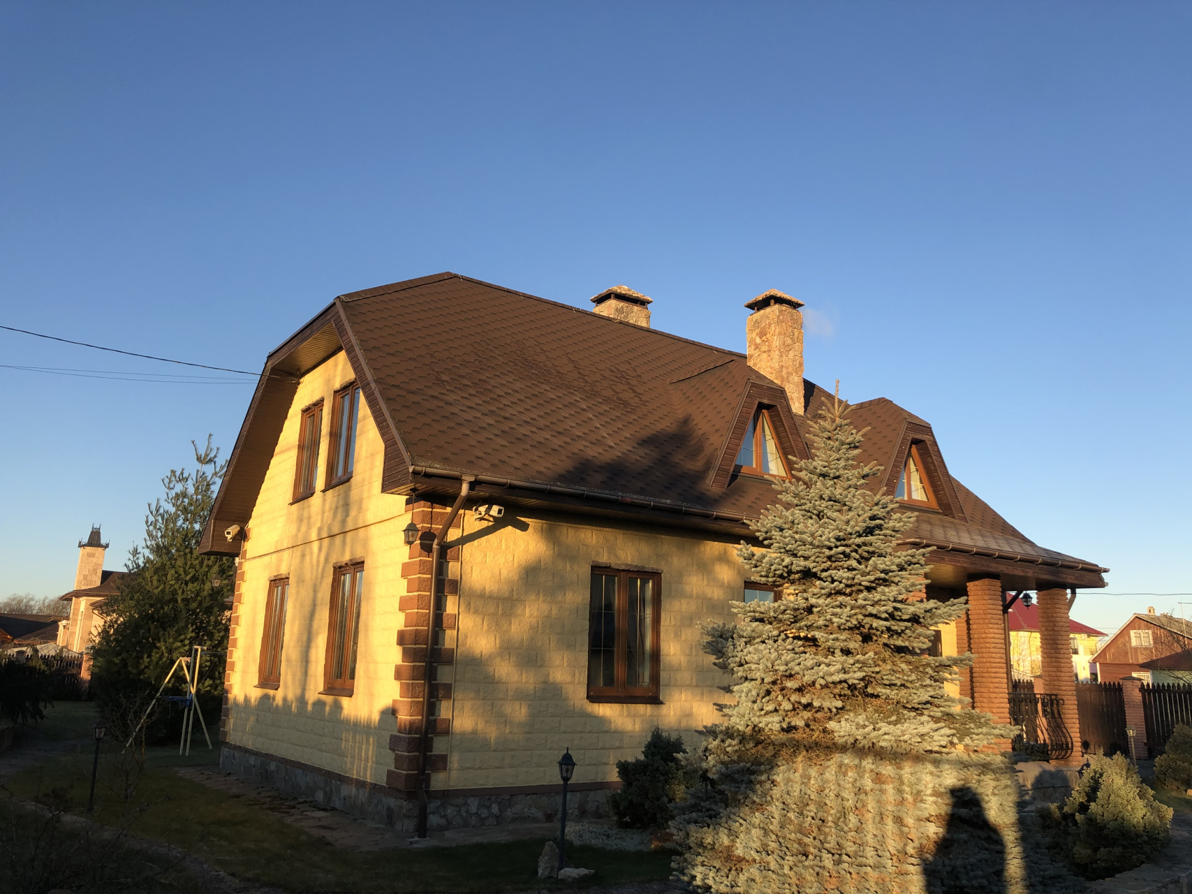 Монтаж гибкой черепицы в деревне Князево